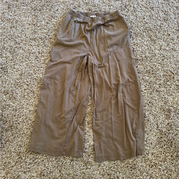 Z Supply Wide Leg Pants in Brown - Picture 1 of 4